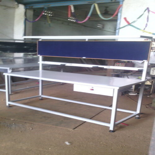 ASSEMBLY TABLE